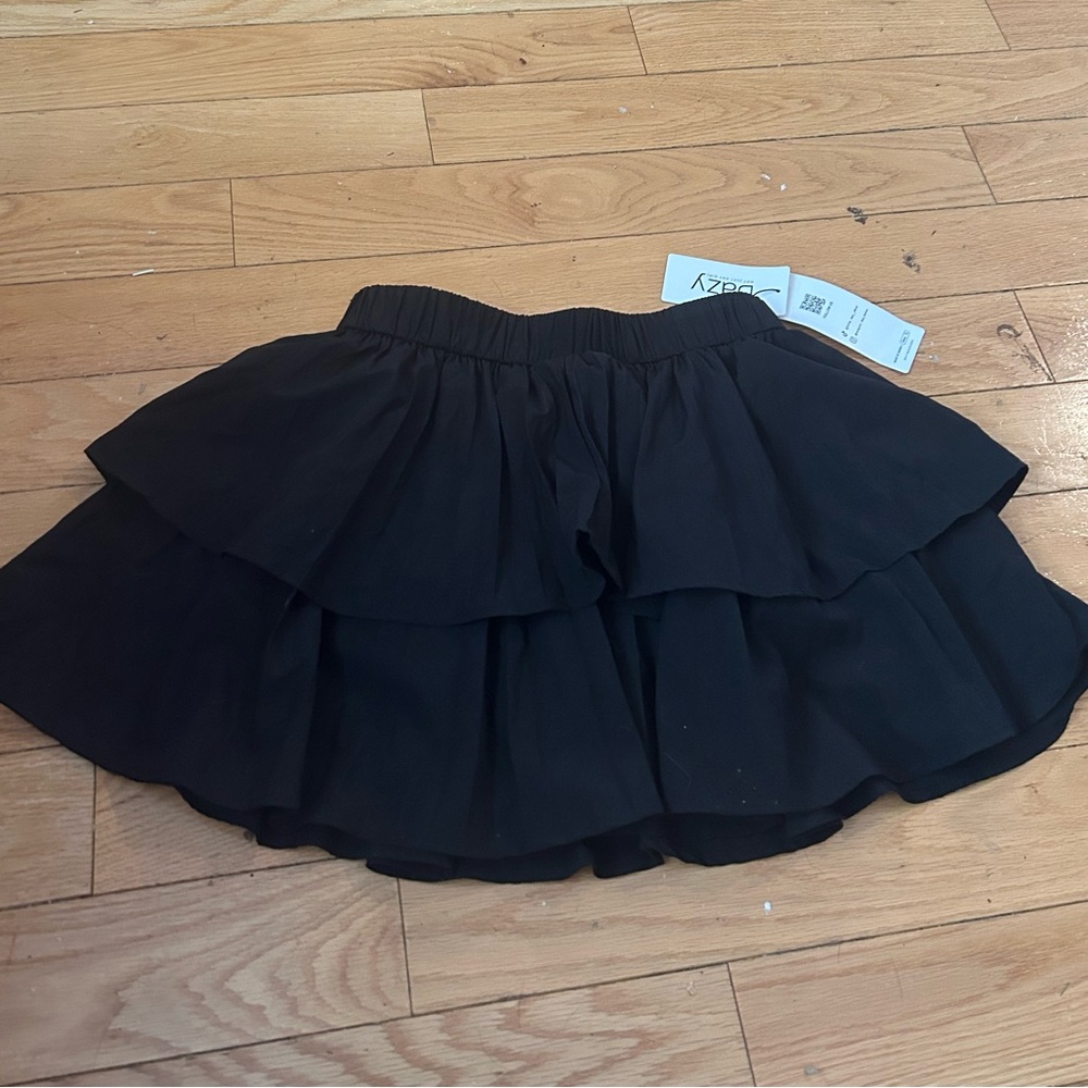 Black skirt new with tags size medium
